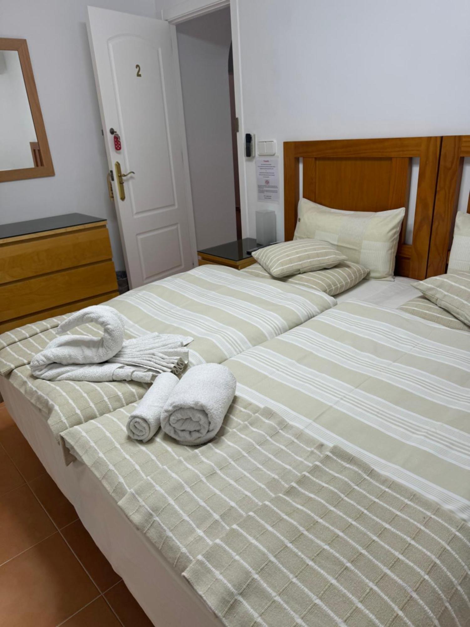 Casa Lanjaron Bed & Breakfast San Miguel De Salinas Exterior photo